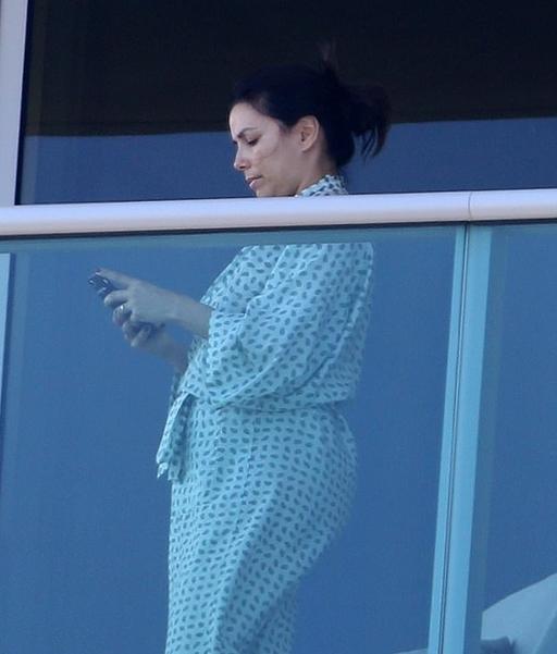 В Сети возникли новейшие фото беременной Евы Лонгории