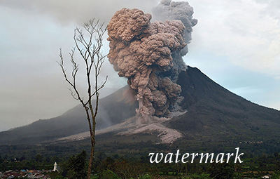 В Индонезии разбушевался очередной вулкан