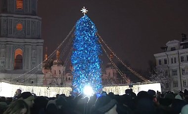 Новейший год на Софийской площади встретили 130 тыс человек - КГГА