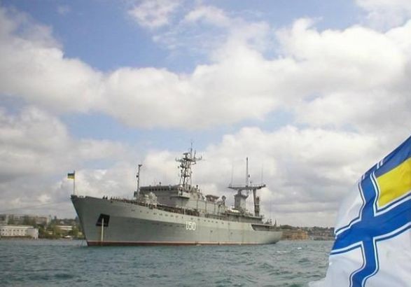 РФ может передать Украине совместно с кораблями из Крыма и использованное на Донбассе орудие - эксперт