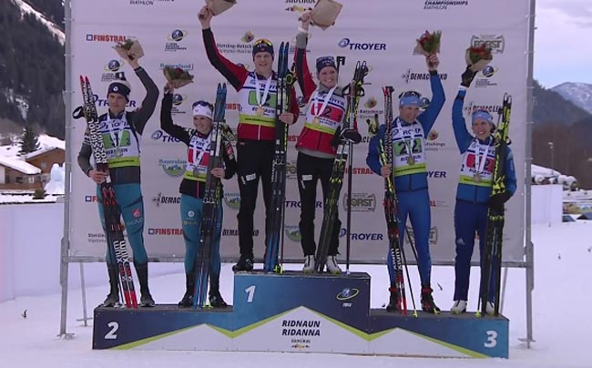 Норвежские биатлонисты выиграли одиночную смешанную эстафету на ЧЕ; украинцы – 12-е