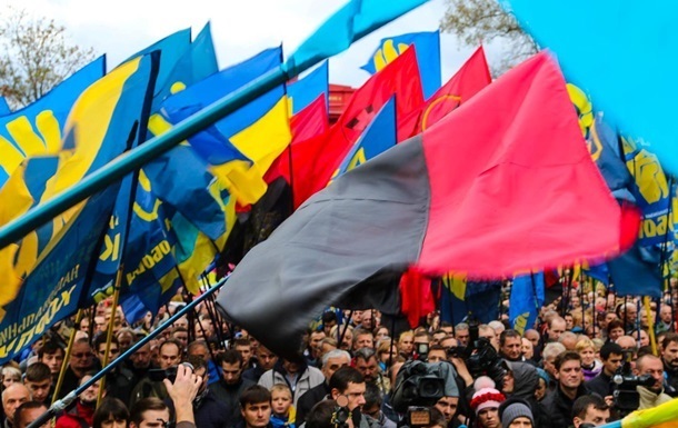 В Тернополе красно-черный флаг будут поднимать вместе с государственным