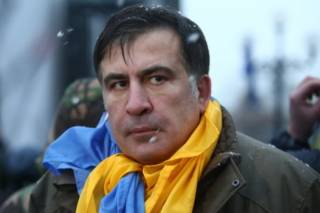 #Темадня: Соцсети и специалисты отреагировали на депортацию Саакашвили в Польшу