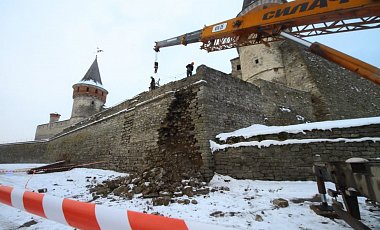Обрушилась оборонная стенка Каменец-Подольской крепости