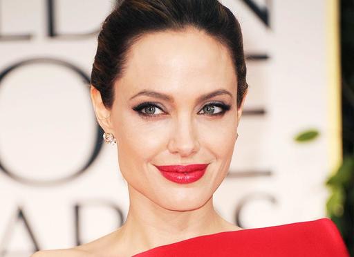 Анджелина Джоли опровергла информацию о том, что юрист отказался с ней работать