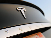 Tesla сумеет издавать до 8000 электромобилей Model 3 в недельку, - эксперт / Новинки / Finance.ua