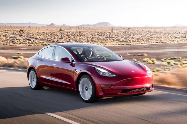 Количество в ущерб качеству: досадные ошибки Tesla огорчают покупателей электромобилей